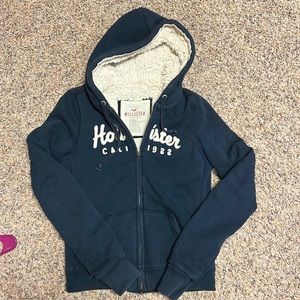 Women’s Hollister hoodie. Sherpa lined. Navy blue